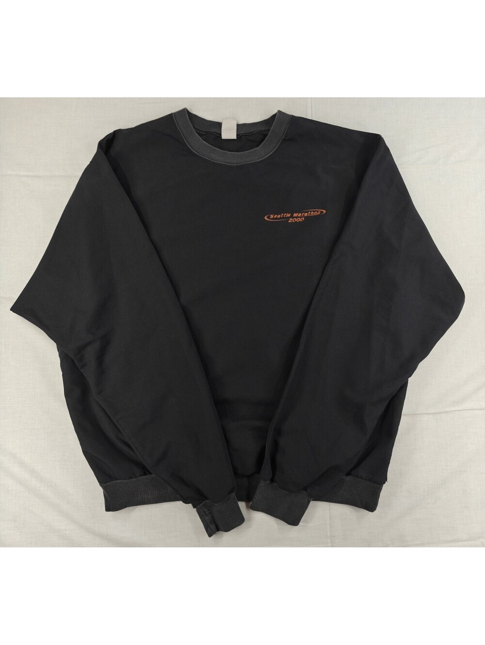 Vintage 2000 Seattle Marathon Sweatshirt Made in USA Black Crewneck Sz M Y2K